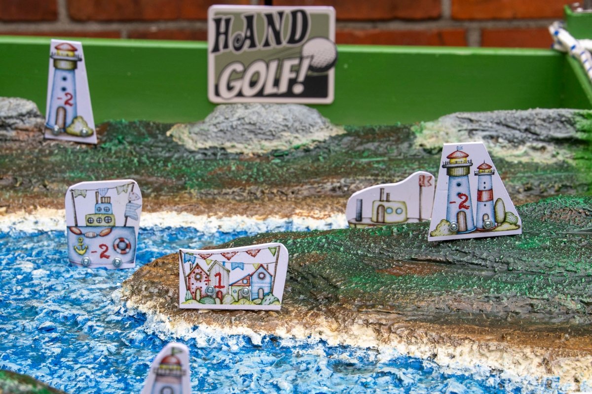 Zu zweit HandGolf spielen, einmal zahlen
