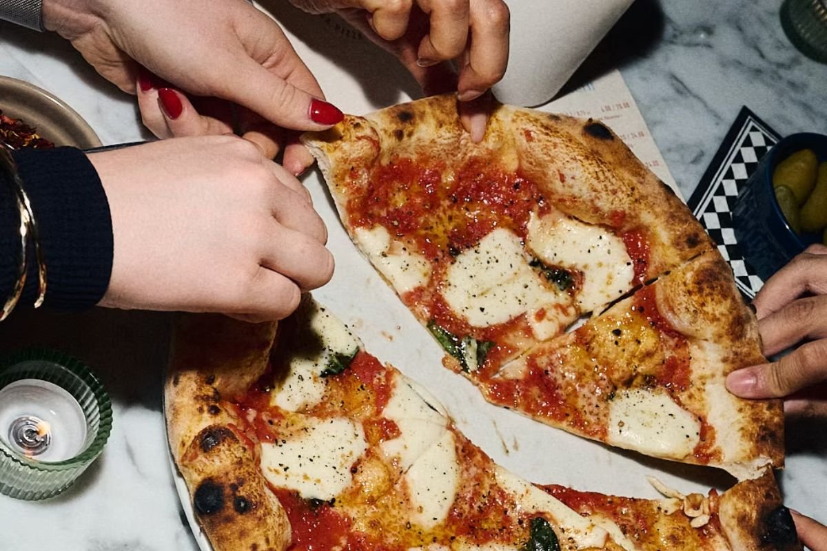 Pizza-Deal mit Gratis-Getränk